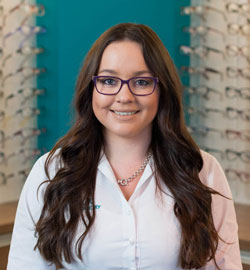Kelsey-Brockhurst-RJK-Optometry-Coffs-Trainee-Optical-Dispenser