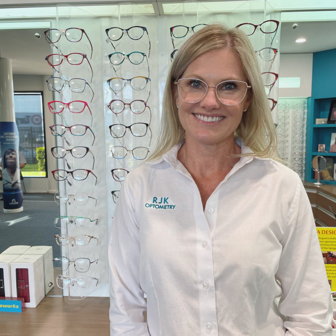 Experienced Optometrists And Optometry Team Rjk Optometry Coffs Harbour 